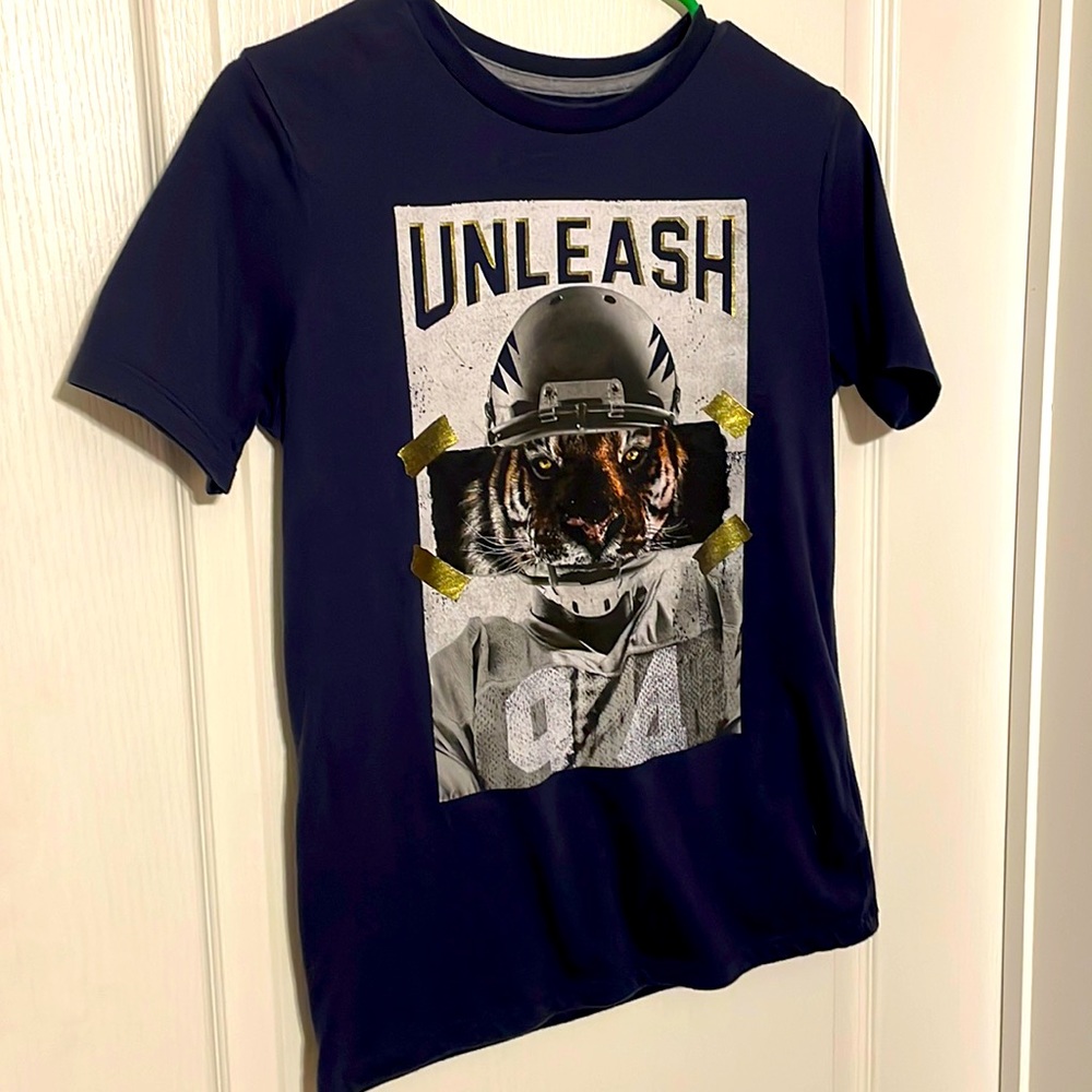 Old Navy Boys tshirt